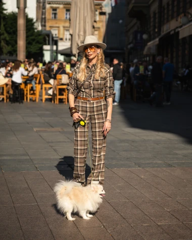Lijepe žene su preuzele zagrebačku špicu: Pogledaj jesenski modni izlog grada