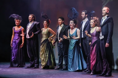 Svečano otvorenje HNK2 u Zagrebu: Jelena Perčin se pojavila u zagrljaju Ante Gele