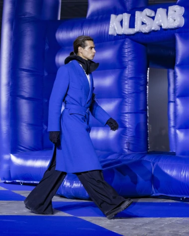 Svoga dvorca kralj: Kolekcija donosi stilski zaokret unutar KLISAB modnog identiteta