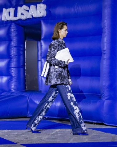 Svoga dvorca kralj: Kolekcija donosi stilski zaokret unutar KLISAB modnog identiteta