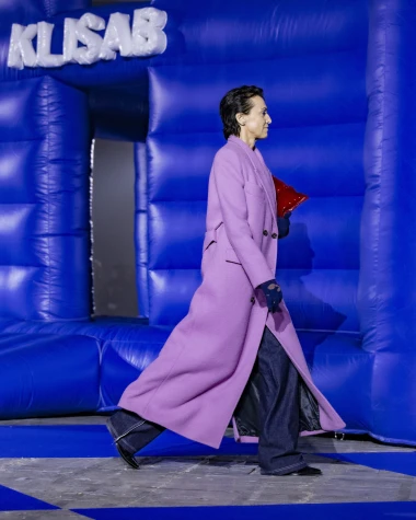 Svoga dvorca kralj: Kolekcija donosi stilski zaokret unutar KLISAB modnog identiteta