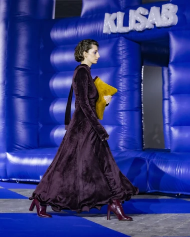 Svoga dvorca kralj: Kolekcija donosi stilski zaokret unutar KLISAB modnog identiteta