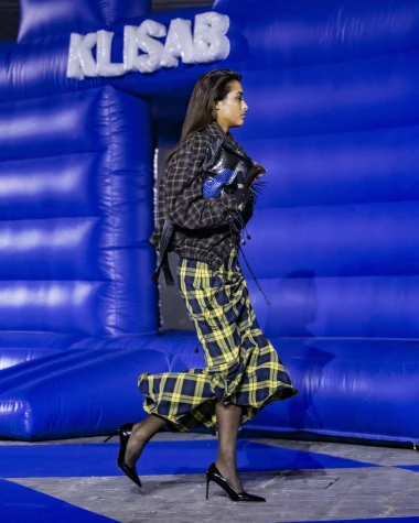 Svoga dvorca kralj: Kolekcija donosi stilski zaokret unutar KLISAB modnog identiteta