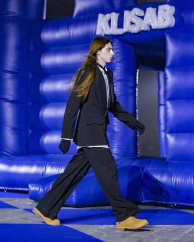 Svoga dvorca kralj: Kolekcija donosi stilski zaokret unutar KLISAB modnog identiteta