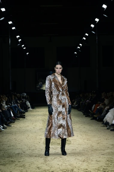 Brojni poznati na reviji Brenda Lokomotiva by Lana Puljić, Ivana Mi&scaron;ković i Olja Vori odu&scaron;evile modnim kombinacijama