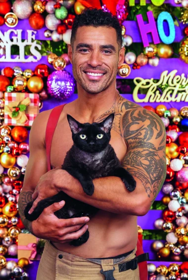 Oni su snažni, zgodni i vole životinje: Stigao je novi kalendar vrućih australskih vatrogasaca