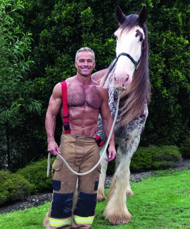 Oni su snažni, zgodni i vole životinje: Stigao je novi kalendar vrućih australskih vatrogasaca