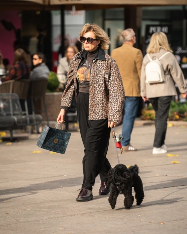 Najženstvenija špica ove jeseni: Bundice i suknjice osvojile zagrebačke ulice