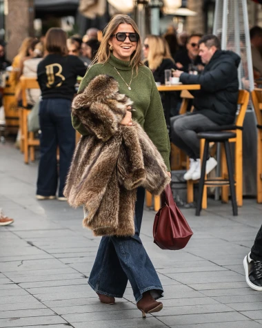 Najženstvenija špica ove jeseni: Bundice i suknjice osvojile zagrebačke ulice