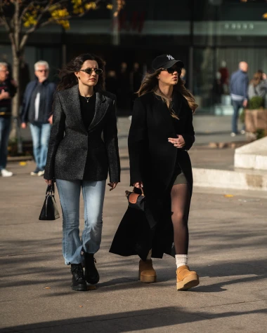 Najženstvenija špica ove jeseni: Bundice i suknjice osvojile zagrebačke ulice