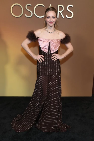 Najlo&scaron;ija izdanja na Governors nagradama: Asimetrična horor-haljina Emily Blunt i bezlično izdanje Kate Hudson