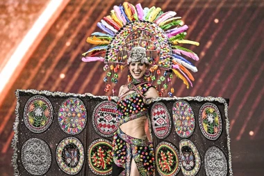 Laura Gnjatović predstavila nacionalni kostim na izboru za Miss Universe