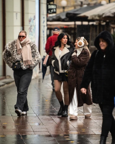 Zagrepčanke prkose hladnoći: Pogledajte zimske outfite koji su zapalili špicu!