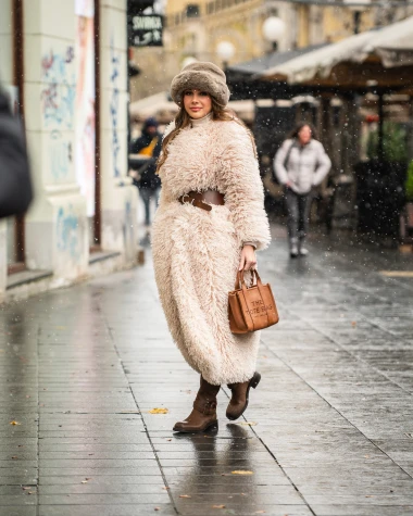 Zagrepčanke prkose hladnoći: Pogledajte zimske outfite koji su zapalili špicu!