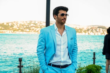 Dok čekate novu hit seriju 'Sandokan', uživajte u galeriji prezgodnog Cana Yamana