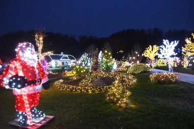 Božićna bajka obitelji Salaj sjaji sjajem 5,6 milijuna lampica: Ove godine postoji i velika novost