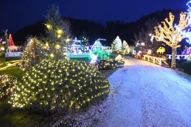 Božićna bajka obitelji Salaj sjaji sjajem 5,6 milijuna lampica: Ove godine postoji i velika novost