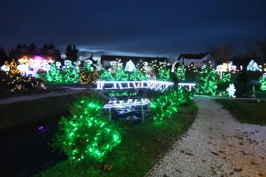 Božićna bajka obitelji Salaj sjaji sjajem 5,6 milijuna lampica: Ove godine postoji i velika novost