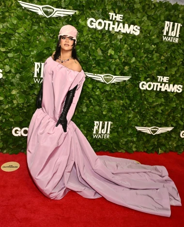 Najbolje haljine s crvenog tepiha: Holivudske dive zablistale na Gotham Film nagradama