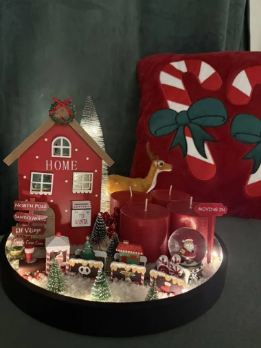 Opet ste nas oduševile: Najljepši crveni adventski vijenci naših čitateljica