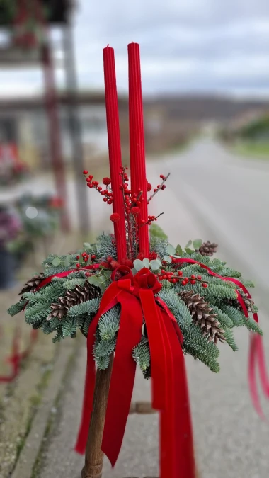 Opet ste nas oduševile: Najljepši crveni adventski vijenci naših čitateljica