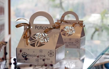 Zimska čarolija samo 140 km od Zagreba: Vodič za advent na Bledu