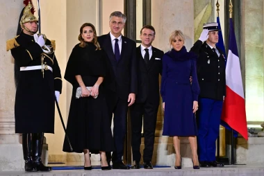 Ana Maslać Plenković u prekrasnom izdanju nadma&scaron;ila Brigitte Macron