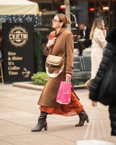 Zagrebačka &scaron;pica: Zgodne Zagrepčanke u upečatljivim outfitima preplavile centar