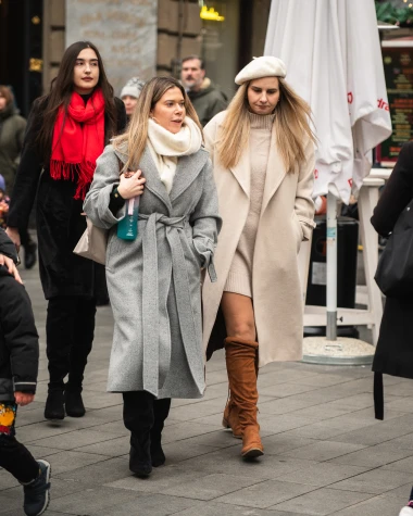 Zagrebačka &scaron;pica: Zgodne Zagrepčanke u upečatljivim outfitima preplavile centar