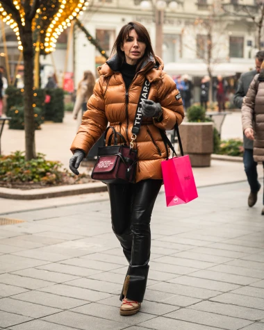 Zagrebačka &scaron;pica: Zgodne Zagrepčanke u upečatljivim outfitima preplavile centar