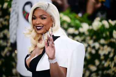 Frizure slavnih žena koje su obilježile 2025., a želimo ih kopirati sljedeće godine