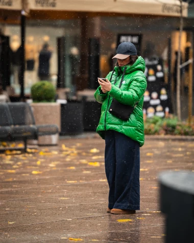 Zagrebačka &scaron;pica: Kaputi i jakne u boji prkose zimi