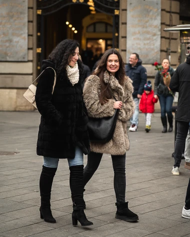 Zagrebačka &scaron;pica: Upečatljivi outfiti i blagdanska atmosfera u centru grada