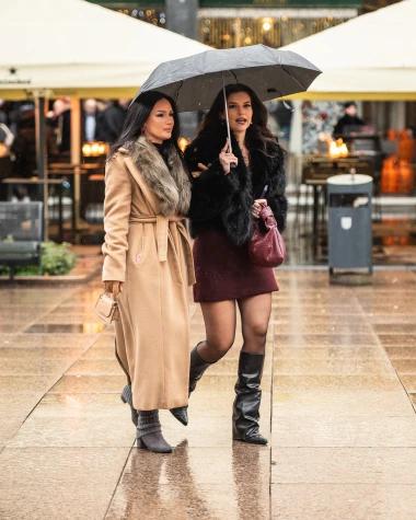 Ljepotice i ludilo u centru Zagreba, pogledajte kako je izgledao Badnjak na &scaron;pici