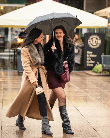Ljepotice i ludilo u centru Zagreba, pogledajte kako je izgledao Badnjak na &scaron;pici