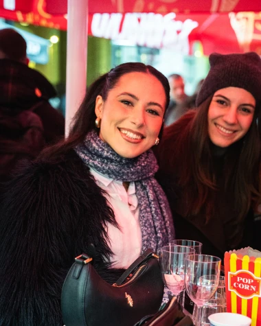 Ljepotice i ludilo u centru Zagreba, pogledajte kako je izgledao Badnjak na &scaron;pici