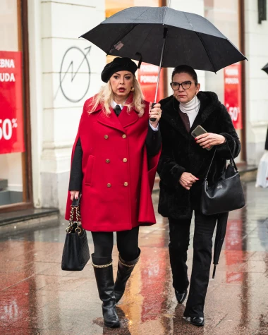 Ljepotice i ludilo u centru Zagreba, pogledajte kako je izgledao Badnjak na &scaron;pici