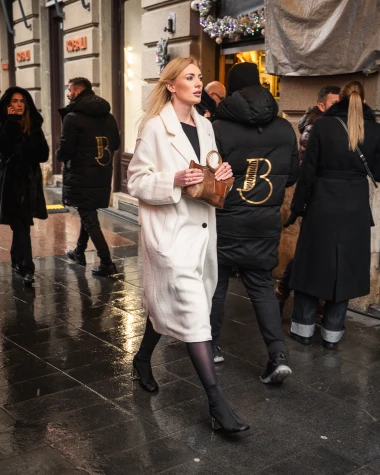 Ljepotice i ludilo u centru Zagreba, pogledajte kako je izgledao Badnjak na &scaron;pici