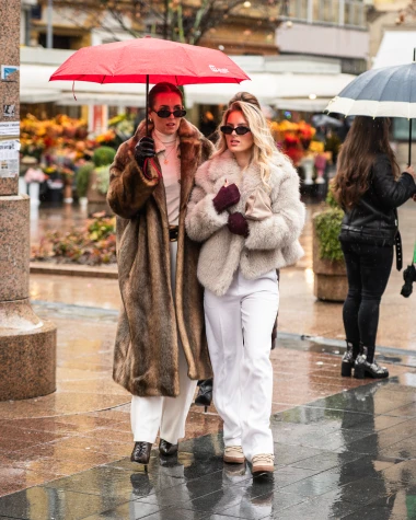 Ljepotice i ludilo u centru Zagreba, pogledajte kako je izgledao Badnjak na &scaron;pici