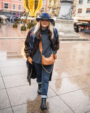 Ljepotice i ludilo u centru Zagreba, pogledajte kako je izgledao Badnjak na &scaron;pici