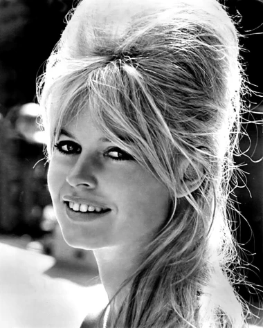Legendarna Brigitte Bardot preminula u 91. godini: Pogledajte nezaboravne fotografije iz njezina života