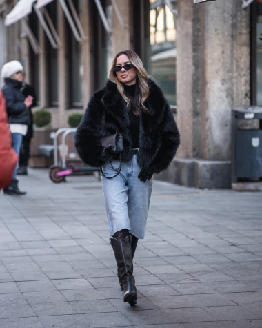 Centar Zagreba na Silvestrovo: Pogledajte poznate, glamur i veselje na &scaron;pici