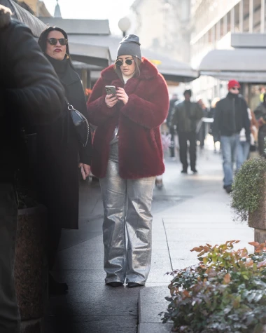 Centar Zagreba na Silvestrovo: Pogledajte poznate, glamur i veselje na &scaron;pici