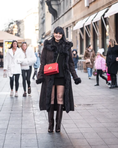 Centar Zagreba na Silvestrovo: Pogledajte poznate, glamur i veselje na &scaron;pici