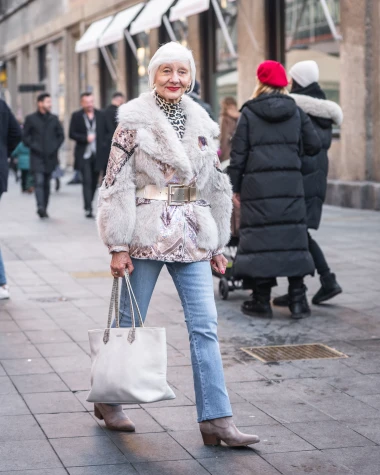 Centar Zagreba na Silvestrovo: Pogledajte poznate, glamur i veselje na &scaron;pici
