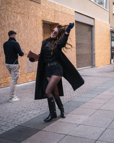 Centar Zagreba na Silvestrovo: Pogledajte poznate, glamur i veselje na &scaron;pici