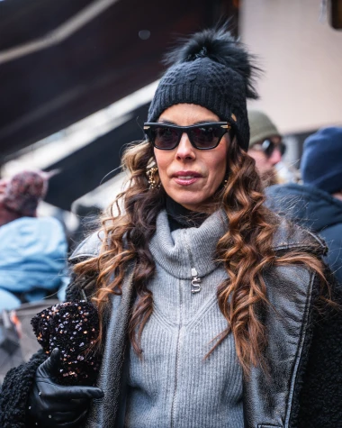 Centar Zagreba na Silvestrovo: Pogledajte poznate, glamur i veselje na &scaron;pici