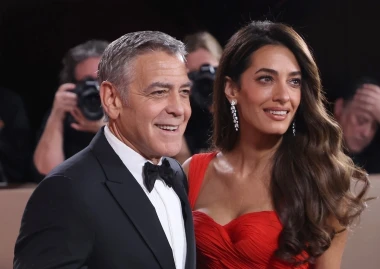 Najbolje odjevene zvijezde na Zlatnim globusima: Selena Gomez oborila s nogu u perju