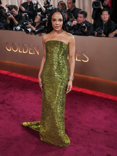 Najbolje odjevene zvijezde na Zlatnim globusima: Selena Gomez oborila s nogu u perju