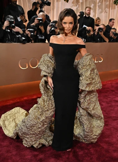 Povratak crnih haljina: Za&scaron;to su holivudske zvijezde na početku 2026. odabrale boju vječne elegancije